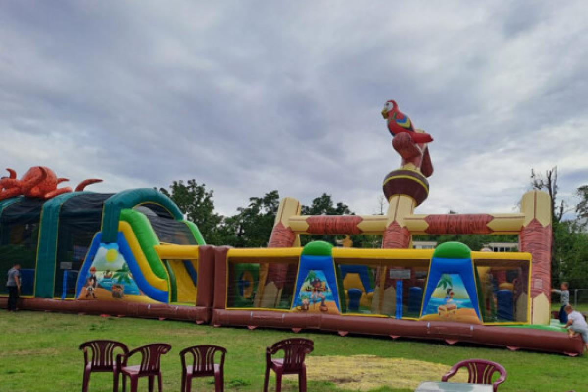 Bild zur Veranstaltung: Der große Hüpfburgen-Funpark Candy-Land gastiert wieder in Eisenach